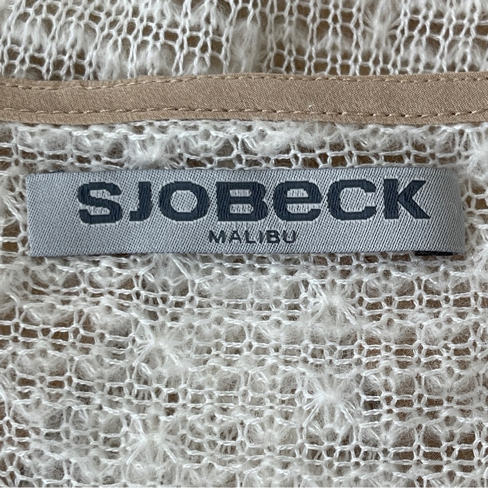NEW Sjobeck Sand Tan AMAL Long Sleeve Keyhole Blouse with Split Back - Picture 8 of 12